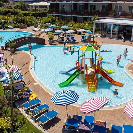 Hotel Bella Italia Peschiera del Garda Esterno foto