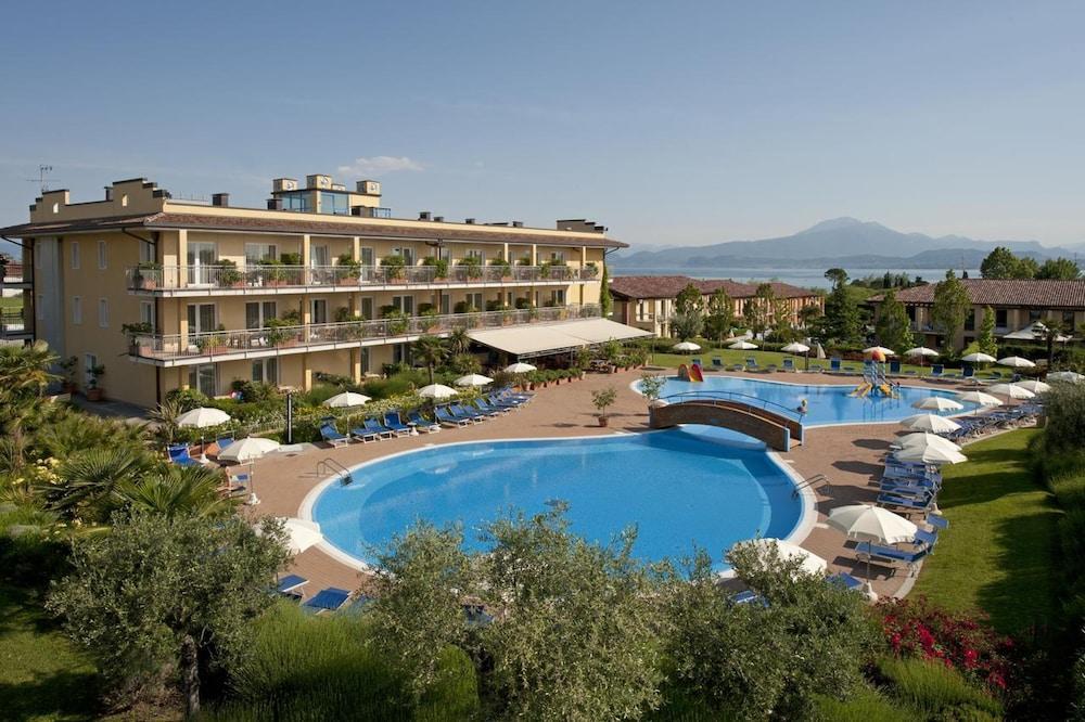 Hotel Bella Italia Peschiera del Garda Esterno foto