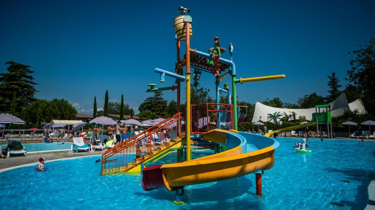 Hotel Bella Italia Peschiera del Garda Esterno foto
