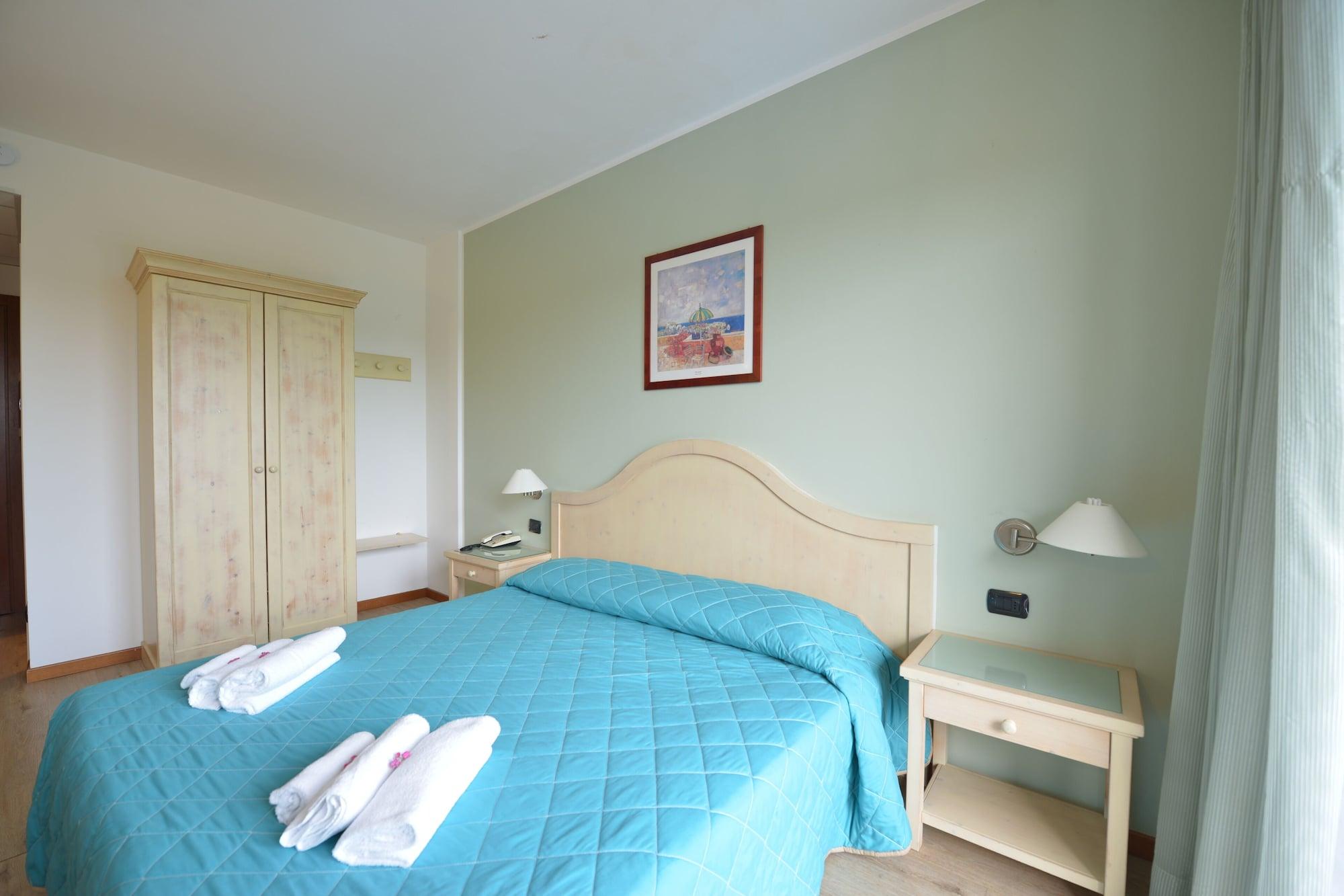Hotel Bella Italia Peschiera del Garda Esterno foto