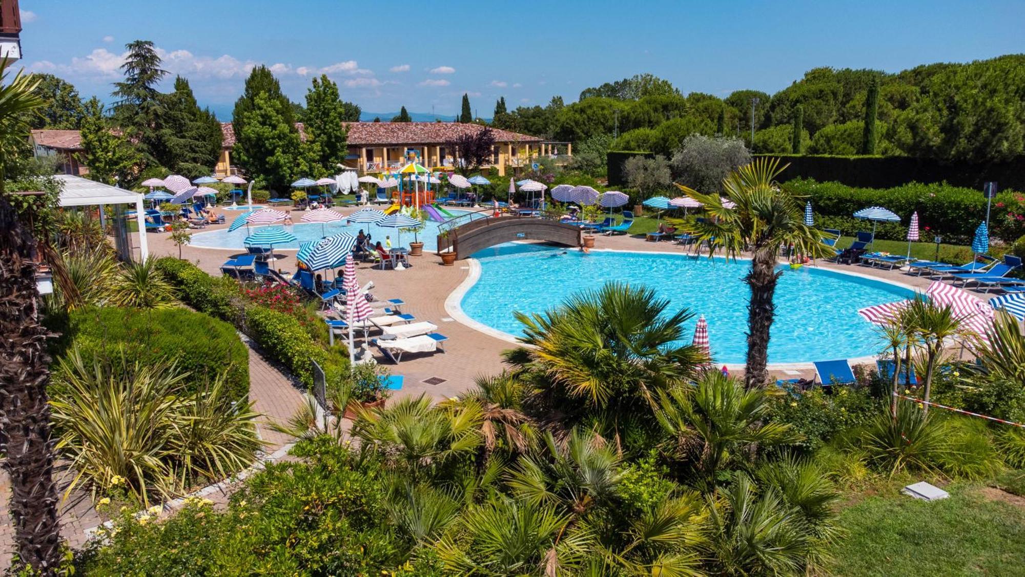 Hotel Bella Italia Peschiera del Garda Esterno foto