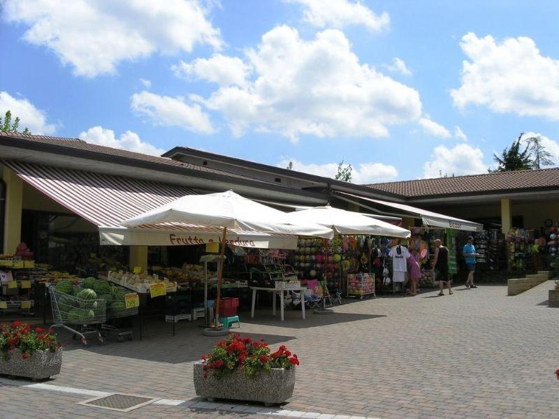 Hotel Bella Italia Peschiera del Garda Esterno foto